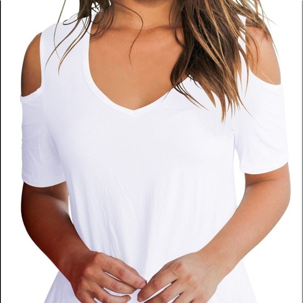 5/$25 Red Haute Cold Shoulder Babydoll Top NWOT